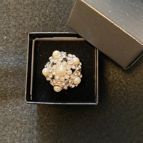 Pearl and crystal cluster ring size 7 - Picture 4 of 5